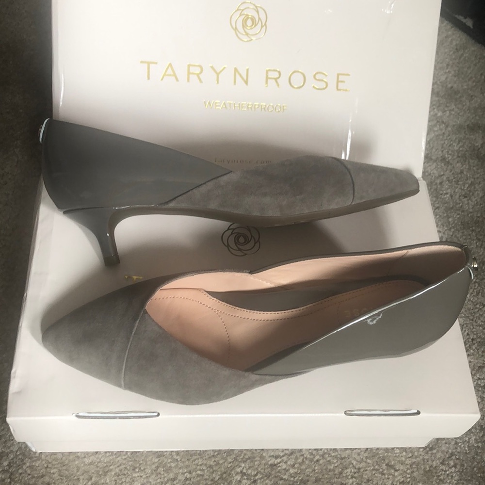 NWTB!! 🔥Taryn Rose Suede and Leather Kitten Heel Pumps - Nadine, Cinder 8M